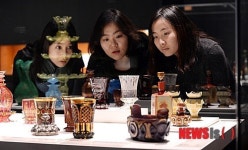 국립중앙박물관 빛의 예술, 보헤미아 유리 전시