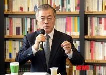 문재인, 첫 민생행보서 朴대통령에 맹공…'전면전' 신호탄?