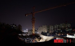 밤중의 구조작업
