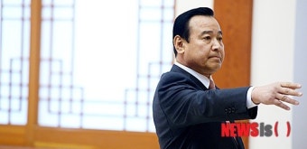 임명장 수여식 참석한 이완구 신임 국무총리
