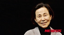 배우 손숙