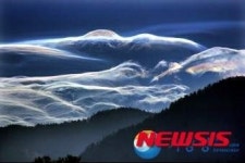 제32회 기상기후사진공모전, 장려상 오색빛 구름