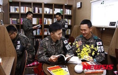 높은 호응 얻는 독서카페