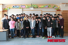 아산 둔포중, 미군부대 원어민 초청 생활영어반 수업