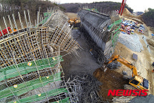 용인 남사 교량공사 붕괴 현장