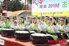 재롱발표하는 어린이들