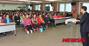 정선군 신동실버대학, 1일 개강