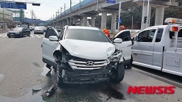 춘천 퇴계동서 차량 충돌