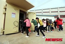 배정현 기자 1주기 추모 사진전 짧은 여행의 기록