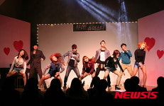 엔터식스 한양대점, 뮤지컬쇼 ‘위대한 슈퍼스타’ 열광의 도가니