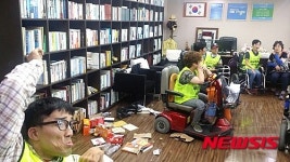집기파손 등 아수라장 된 의정부시장 집무실