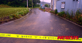 한산해져버린 마을 농로