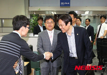 이관섭 1차관, 차이나 데스크 격려 방문