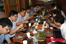 강원농협, 지역식당 이용으로 경제살리기 동참