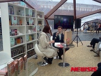 모스크바 붉은광장에 뽀로로 등장…러시아 도서전 작가와의 만남 행사