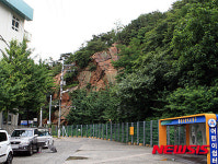 학교 주변 급경사지