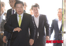 대전고등법원 출석하는 권선택 대전시장