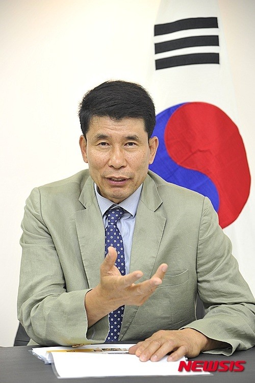 장윤창 교수, 한국 남자 배구의 전설적인 돌고래 스파이커, 30일 지병으로 별세