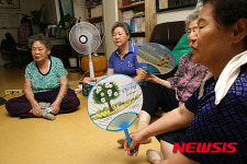 더워서 죽을 것 같다