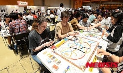 외국인도 보드게임의 매력에 푹