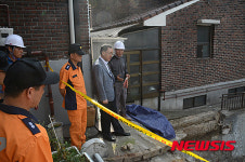 붕괴 사고 발생한 효창원로 현장점검