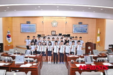 여수시의회 찾은 여수석유화학고 학생회