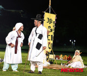 밀양 백중날 펼쳐진 진도 다시래기 공연