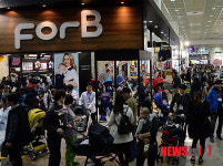 이마트vs롯데마트 광교 대전…젊은 주부들을 공략하라