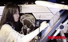 웹툰의 제작 과정 이렇게