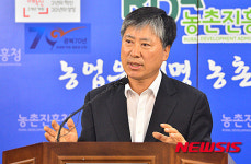 농진청, 껍질째 먹는 중간 크기 사과와 배 보급
