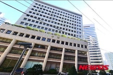 [단독]부영, 회장 조카 회사에 불법 낙찰 의혹