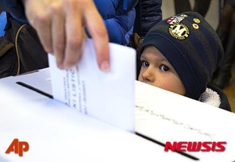 크로아티아 총선, 보수야당 승리 전망