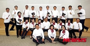 안양시의회, 난치병 아동 돕기 콘서트 합창 공연