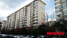삼성물산과 GS건설, 서초동 무지개 아파트의 재건축 놓고 격돌