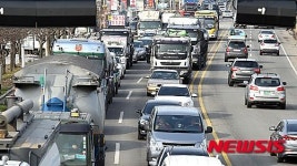 서해대교 전면통제, 막히는 우회도로