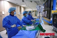 청주 성모병원, 녹는 심장스텐트 시술 첫 성공