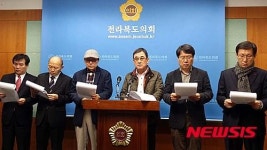 새정연 탈당 도미노(?)…전직 광역·기초의원 신당 합류