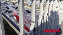현수막 설치 방지 입체형 조형물