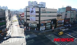 한산한 문정동 로데오거리