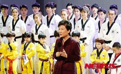 박 대통령, 12월 문화가 있는 날 공연 관람