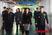 대구지검 간부부인회, 김천소년교도소 방문···수형자 위문