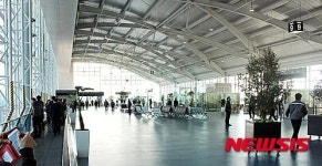 증축 김해공항 국제선 출국장 일부 개장