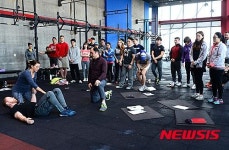 센티넬 무브먼트 아카데미