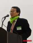 인사말 하는 신명식 창당준비위원장