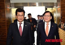 정진엽 장관, 이시종 충북지사와 간담회