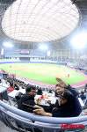 프로야구 첫 시범경기 열린 고척돔