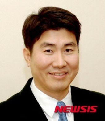 더민주 군산지역구 김윤태 교수 전략공천