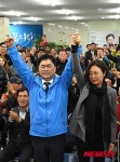 [20대총선]이인제 꺾고 당선된 더민주 김종민