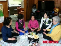 할머니 4명 합천경찰 도움으로 15년만에 상봉