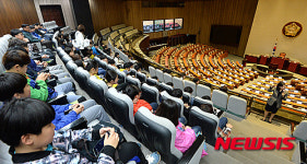 19대 마지막 임시국회 소집됐지만...